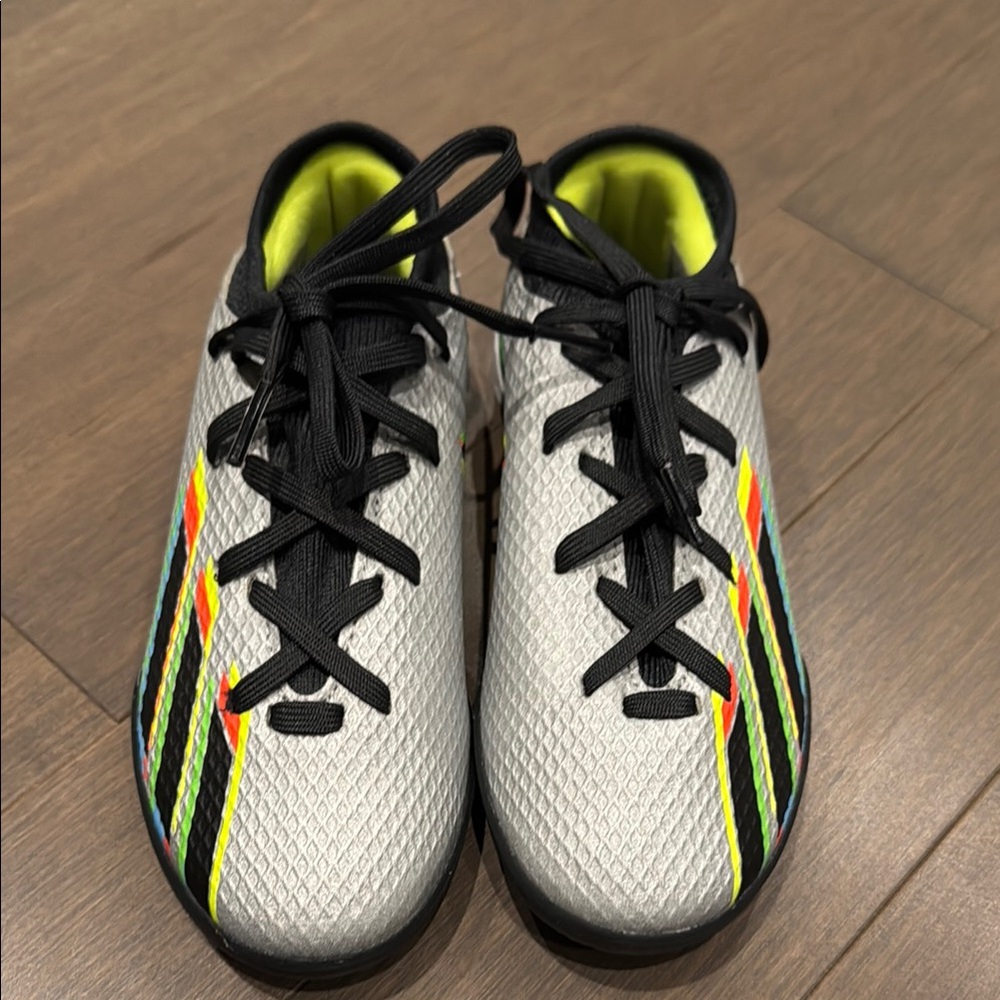 Adidas speedportal 3 indoor turf shoes size 13K. Brand new without box.